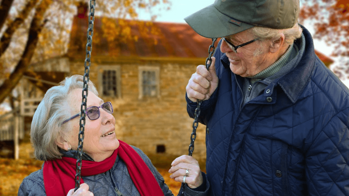 Bronswick-Feature-old-people-couple-together-connected-608